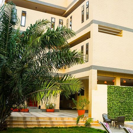 Mokaa Residence Hoteliere Lomé Extérieur photo